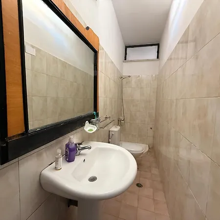 Alina Hostel *