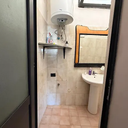 旅馆 Alina 地拉那